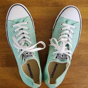 mint converse